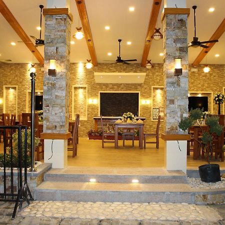 Eduardo'S Resort Calapan Екстер'єр фото