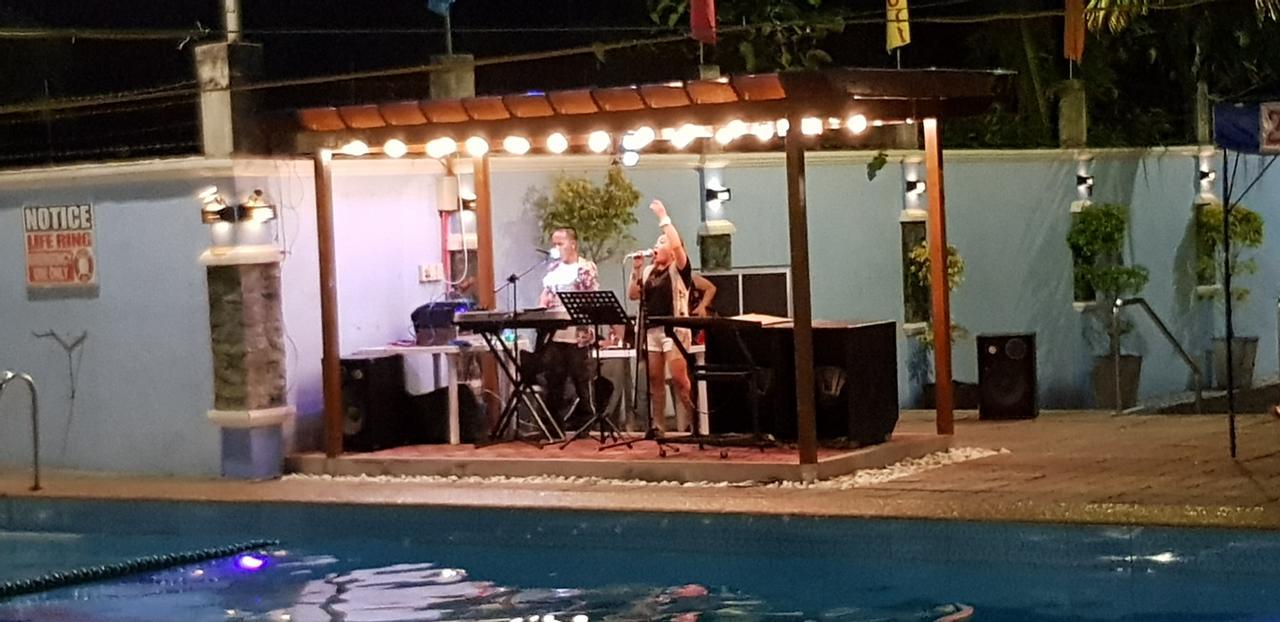 Eduardo'S Resort Calapan Екстер'єр фото