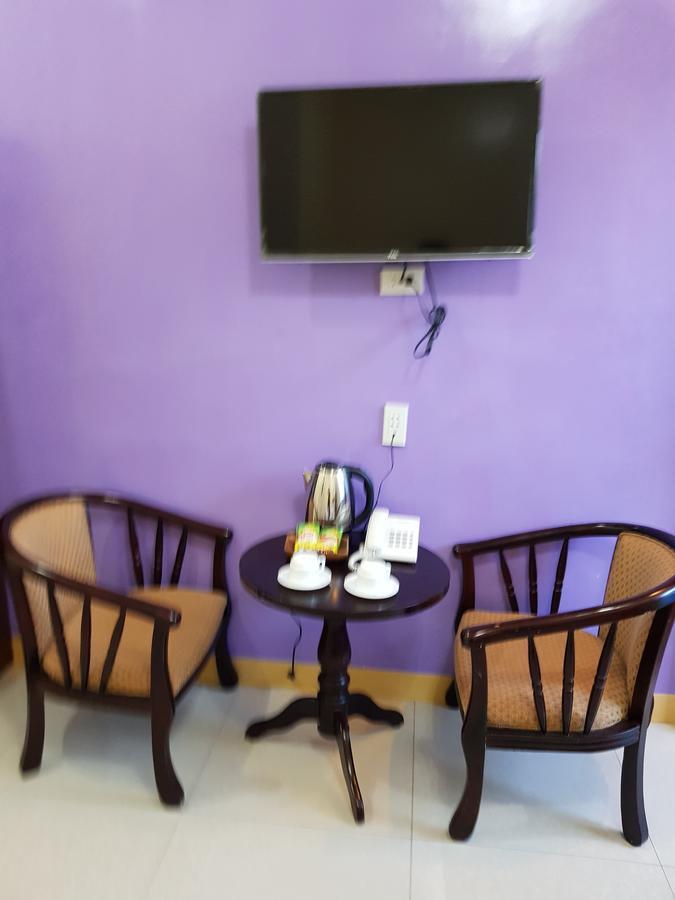 Eduardo'S Resort Calapan Екстер'єр фото